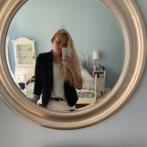 Meet your Posher, Annika